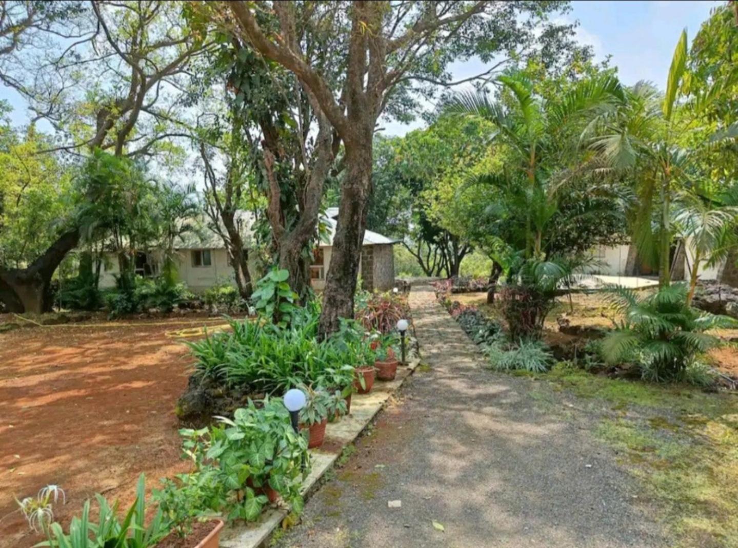 Captans Country house Lonavala