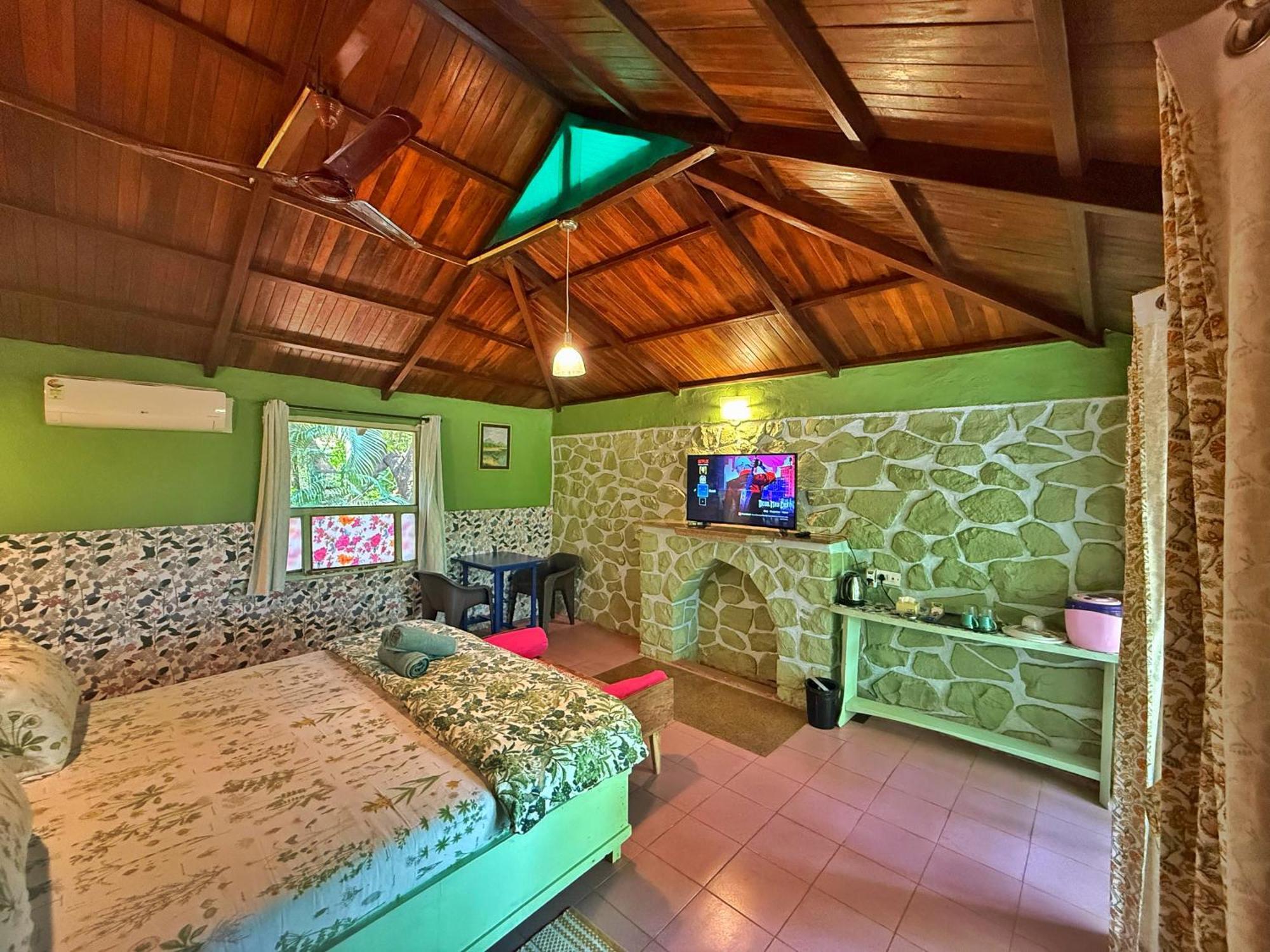 Captans Lonavala